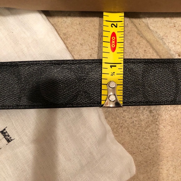 Men’s Coach “CC” canvas/leather reversible belt - Picture 16 of 16